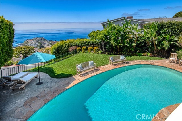 1407 Emerald Bay in Laguna Beach, CA - Building Photo