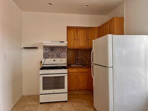 26 Dales Ave in Jersey City, NJ - Building Photo - Building Photo