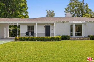 5432 Fulton Ave in Los Angeles, CA - Building Photo - Building Photo