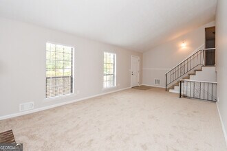 2271 Marshes Glenn Dr NW in Norcross, GA - Building Photo - Building Photo