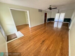 3008 NW 69th Ct in Fort Lauderdale, FL - Building Photo - Building Photo