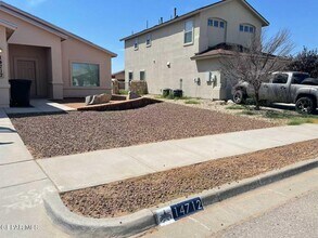 14712 Far View Ct in Horizon City, TX - Building Photo - Building Photo