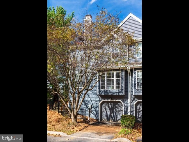 property at 109 Driftwood Ln