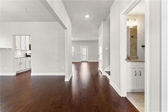 156 Adams Cir in Marietta, GA - Building Photo - Building Photo