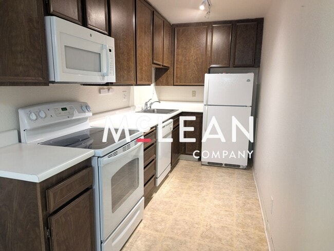 property at 685 N Ashurst Ct