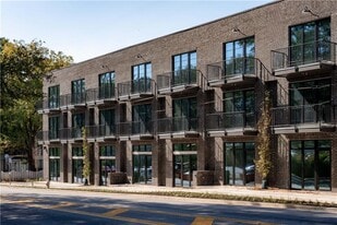 1160 Gracewood Ave SE in Atlanta, GA - Building Photo