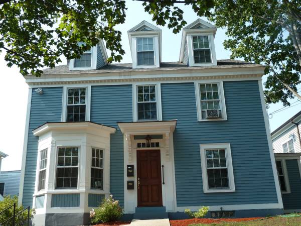149 Islington St in Portsmouth, NH - Building Photo