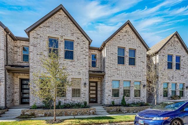 310 Almanor St in Lewisville, TX - Building Photo