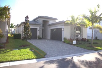 8252 Crystal Downs Ave in Boca Raton, FL - Building Photo - Building Photo