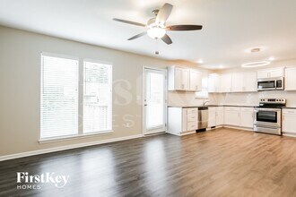 5015 N Wheeling Ave in Kansas City, MO - Building Photo - Building Photo