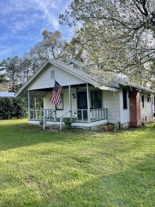 526 N Adams St in Quincy, FL - Building Photo