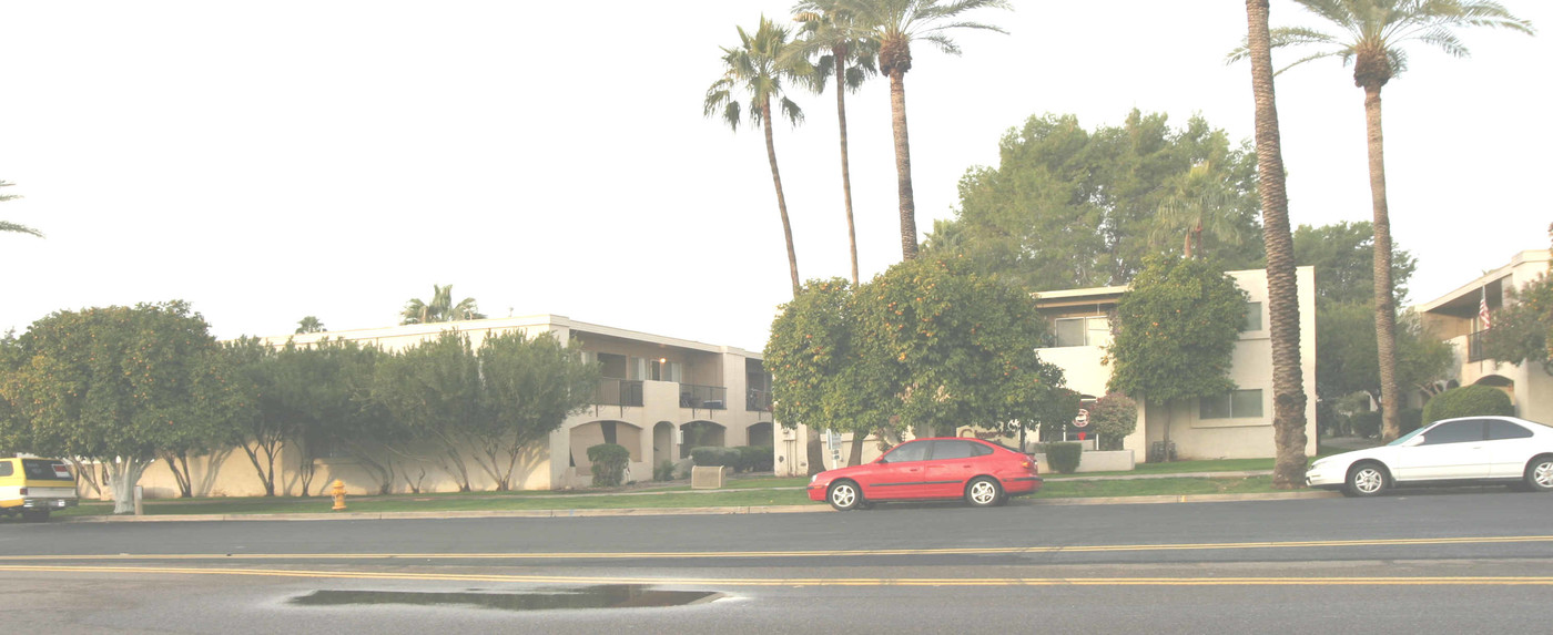 Cimarron North in Litchfield Park, AZ - Building Photo