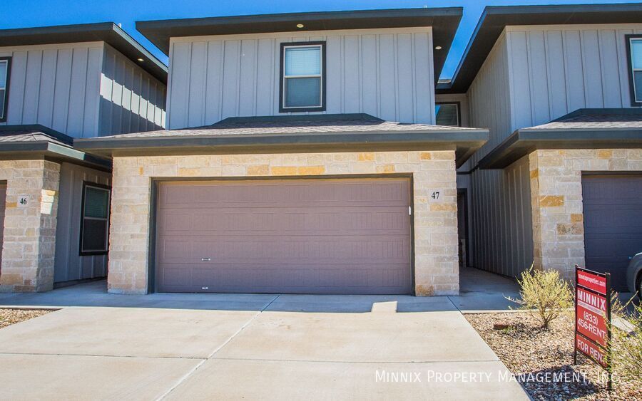 6040 24th St in Lubbock, TX - Building Photo