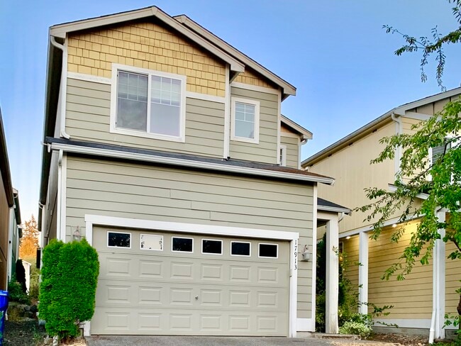 property at 17913 72nd Ave E