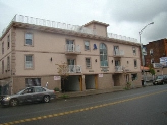 510-515 Elizabeth Ave in Elizabeth, NJ - Foto de edificio