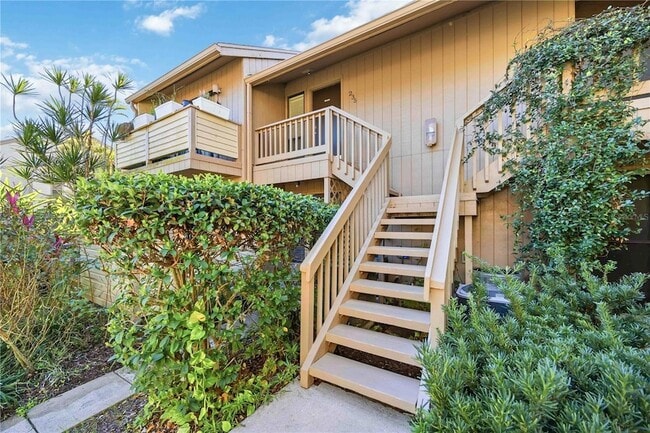 1626 Brookhouse Dr, Unit BR235 in Sarasota, FL - Building Photo - Building Photo