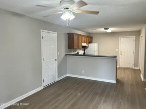 9012 Jessica Leigh Dr in Louisville, KY - Building Photo - Building Photo