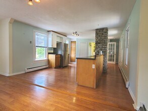 67 Elm St in Thomaston, CT - Building Photo - Building Photo
