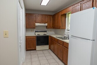 127 Stephens Dr in Morganton, NC - Building Photo - Building Photo
