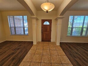 933 Wilderness Pass in Cedar Hill, TX - Building Photo - Building Photo