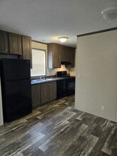 4904 Bay Dr in Superior, WI - Building Photo - Building Photo