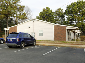 Rolling Hills in Olive Branch, MS - Foto de edificio - Building Photo