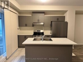 2093 Prestonvale Rd in Clarington, ON - Building Photo - Building Photo