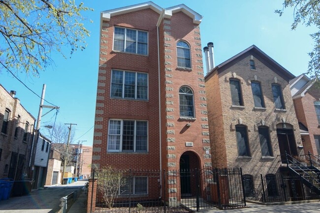 property at 1351 N Wolcott Ave