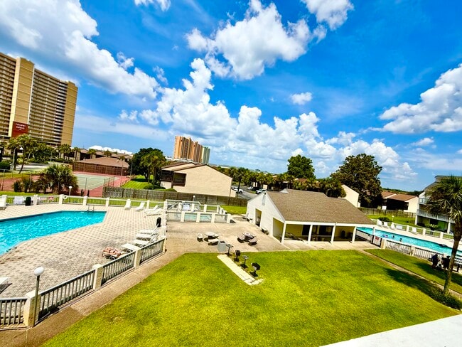 17614 Front Beach Rd in Panama City Beach, FL - Building Photo - Building Photo