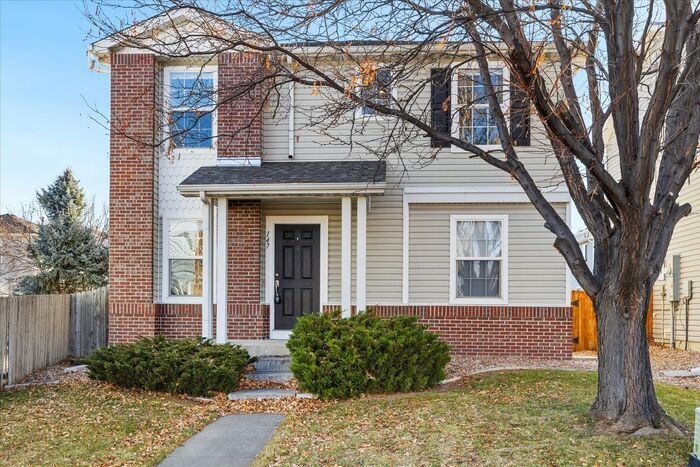 10700 Kimblewyck Cir in Northglenn, CO - Foto de edificio