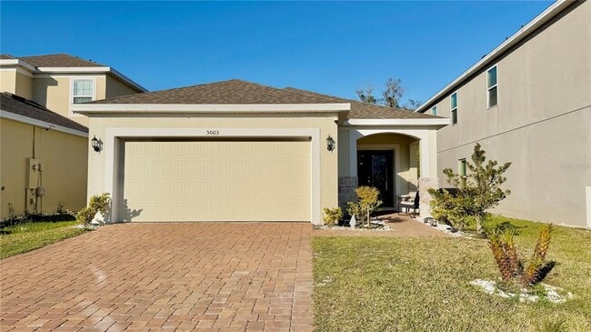 5003 Royal Point Ave in Kissimmee, FL - Building Photo - Building Photo