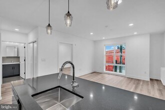 330 Cecil B. Moore Ave in Philadelphia, PA - Building Photo - Building Photo