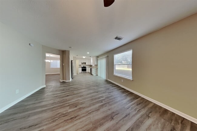 5346 Yale Dr in Katy, TX - Building Photo - Building Photo