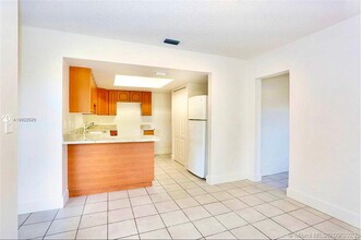 1765 SW 16th Ter in Miami, FL - Building Photo - Building Photo