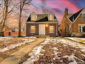 9744 Lakepointe St in Detroit, MI - Building Photo