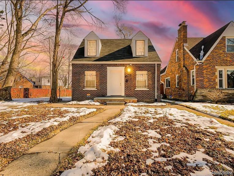 9744 Lakepointe St in Detroit, MI - Building Photo