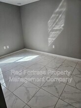 310 Gordon Ave S in Lehigh Acres, FL - Foto de edificio - Building Photo