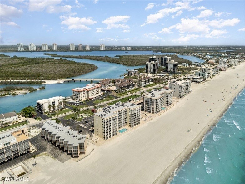 25900 Hickory Blvd, Unit 305 in Bonita Springs, FL - Building Photo