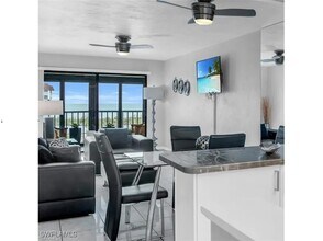 6895 Estero Blvd in Fort Myers Beach, FL - Building Photo - Building Photo