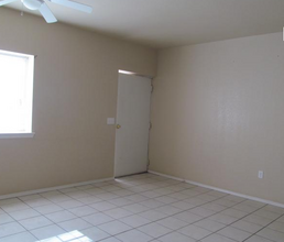 1001 Pile St in Clovis, NM - Building Photo - Building Photo