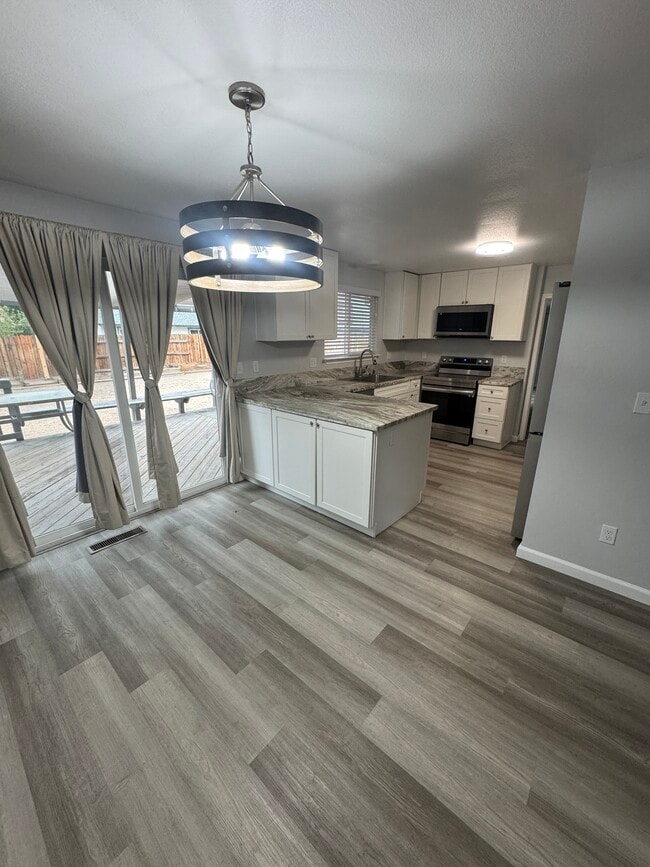 property at 7474 Sandstone Dr