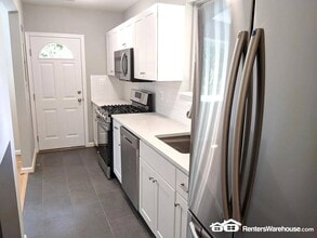 7223 16th Ave in Takoma Park, MD - Foto de edificio - Building Photo