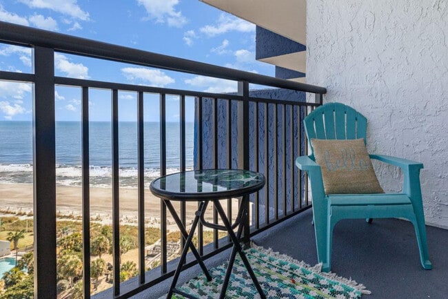 2001 S Ocean Blvd in Myrtle Beach, SC - Building Photo - Building Photo