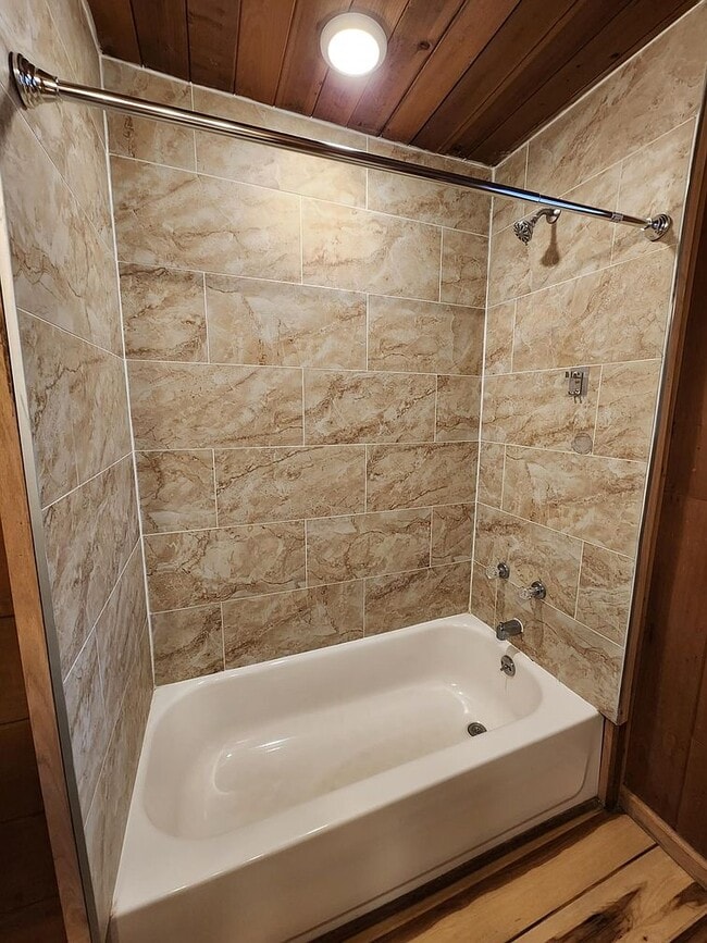 701 W Lakeshore Dr in Pemberton Township, NJ - Building Photo - Building Photo