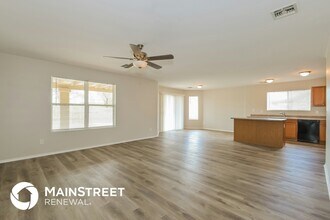 5090 E Butterweed Dr in Tucson, AZ - Building Photo - Building Photo