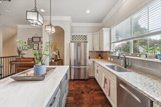 2104 Couch St in Houston, TX - Building Photo - Building Photo