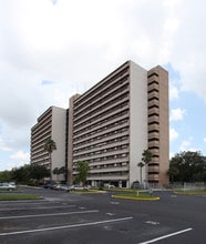 Centennial Towers in Jacksonville, FL - Building Photo - Building Photo