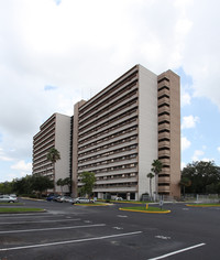 Centennial Towers in Jacksonville, FL - Foto de edificio - Building Photo