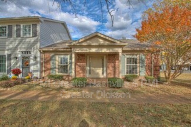 401 Plantation Ct