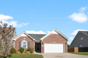 1285 Allmon Dr in Clarksville, TN - Building Photo